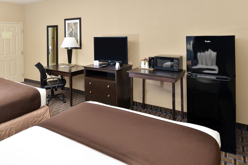 Quality Inn & Suites Carrizo Springs North - photo 40