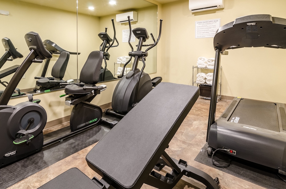 Cobblestone Inn & Suites Ord - photo 40