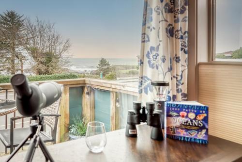 Luxury Oceanview Escape in Depoe Bay Book Your Stay at Tranquility Cove — 4-Star Luxury Hotel in Depoe Bay, United States