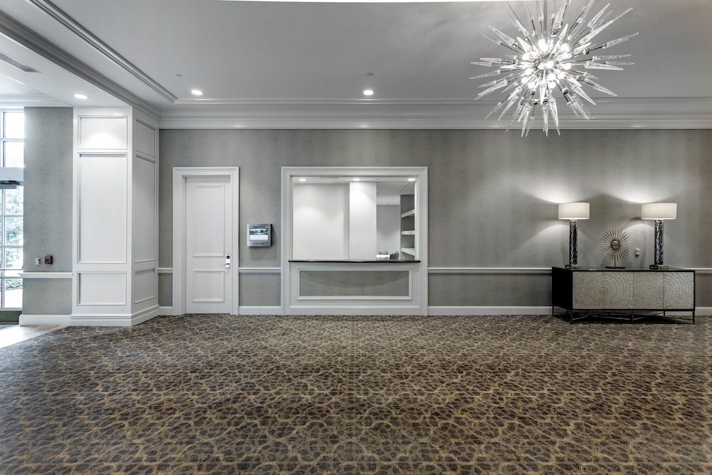 Hilton Columbus at Easton - photo 63