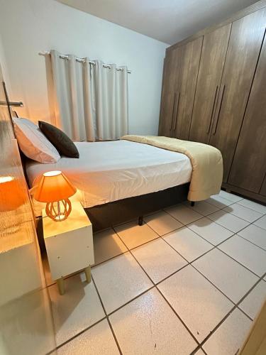 J Lindo Sobrado 2 Quartos Em Condominio No Centro — Marilia