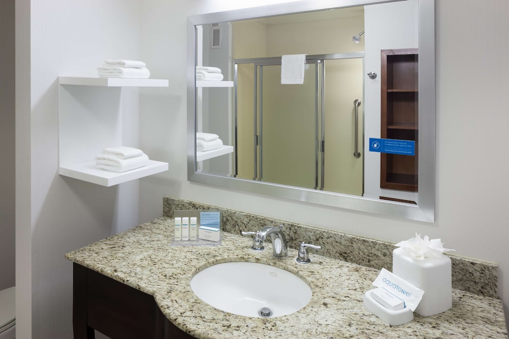 Hampton Inn Los Angeles Orange County Cypress - photo 14