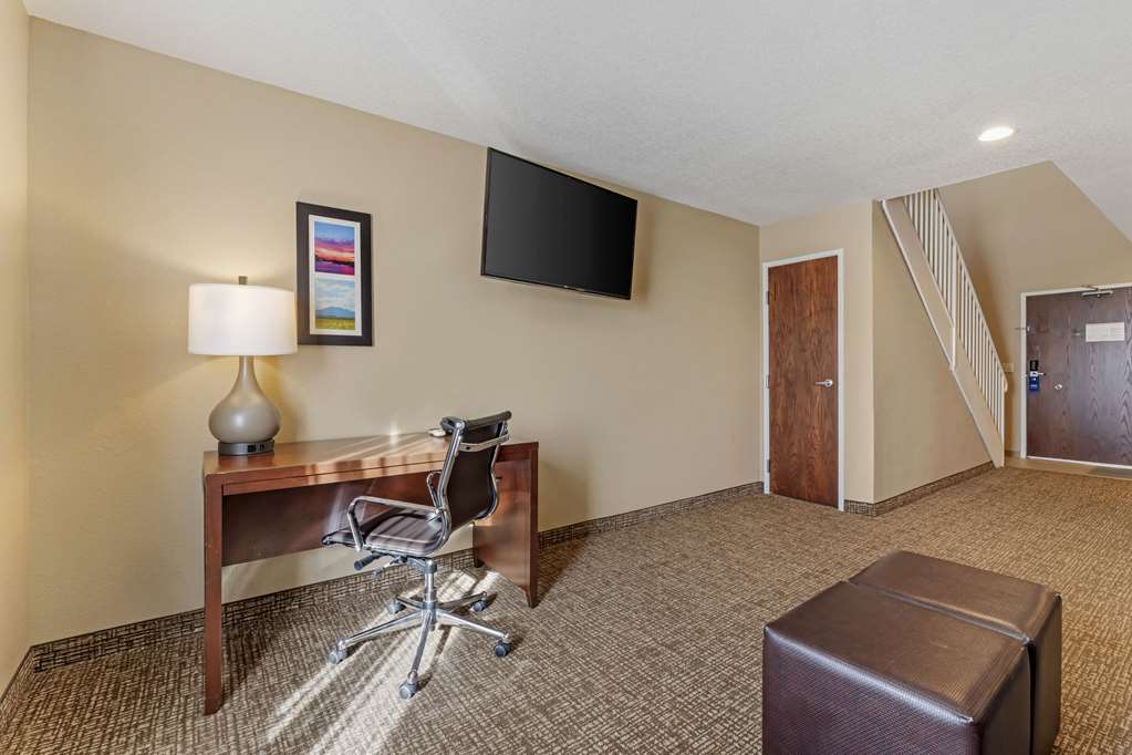 Comfort Inn Lathrop Stockton Airport - photo 33