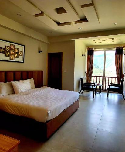 Hotel 22 - carbon neutral hotel in Baffa