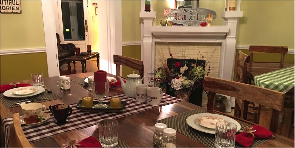 The Inn at Glen Alpine - photo 52