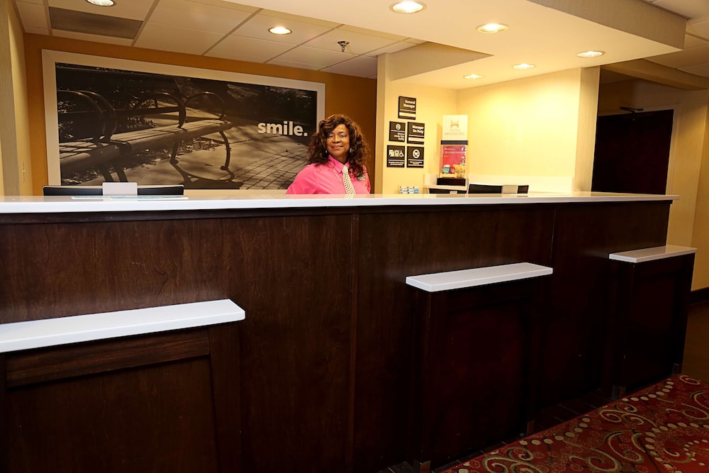 Hampton Inn Sumter - photo 8