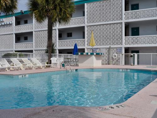 The Diplomat Family Motel - photo 51