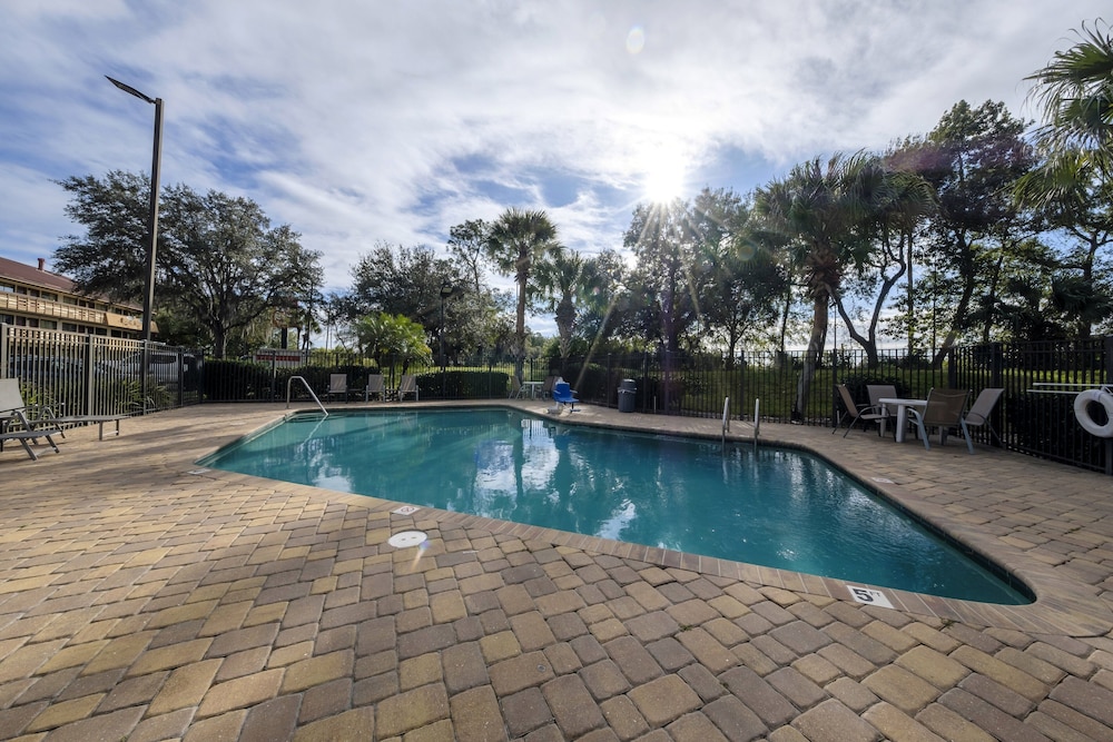 Red Roof Inn Tampa Brandon - photo 28