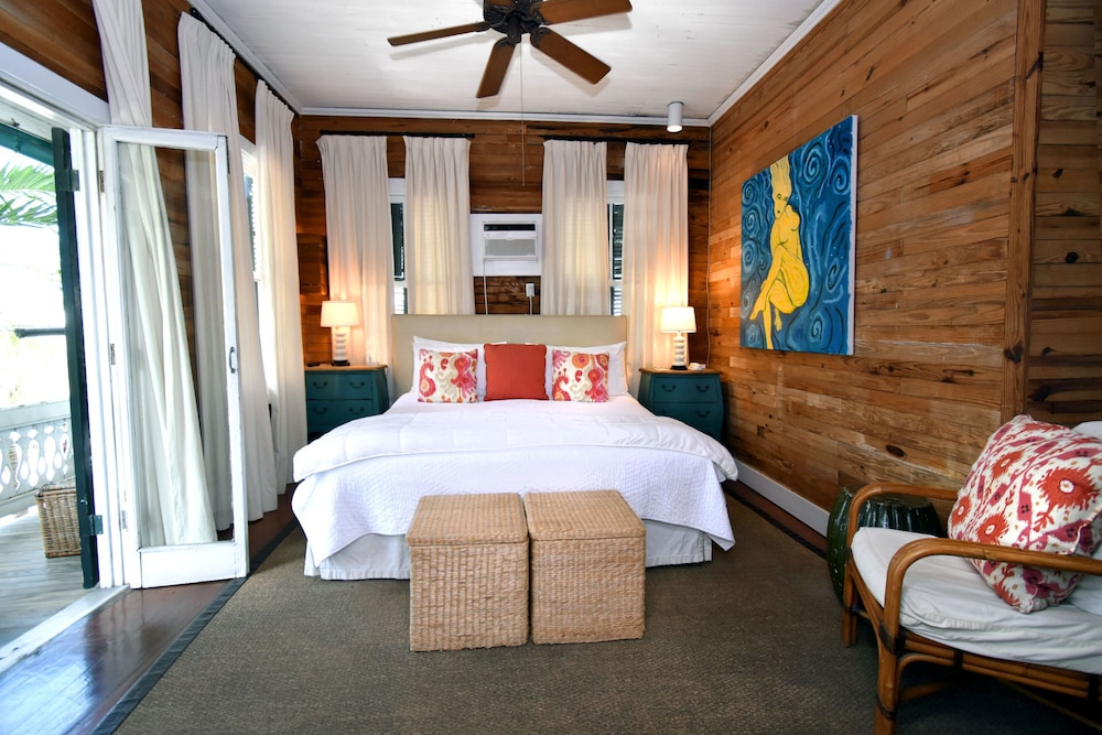 Simonton Court Historic Inn & Cottages - photo 147