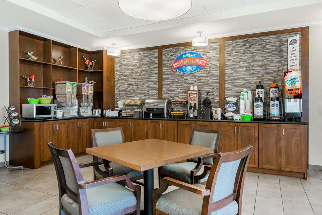 Baymont by Wyndham Erie - photo 15