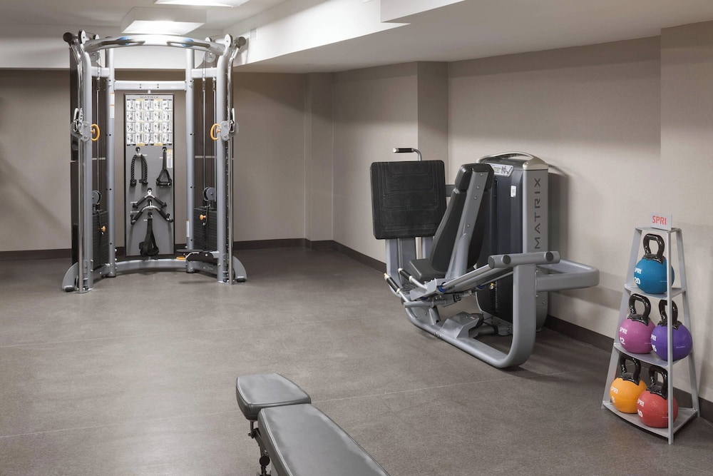 Residence Inn by Marriott Kansas City Country Club Plaza - photo 26