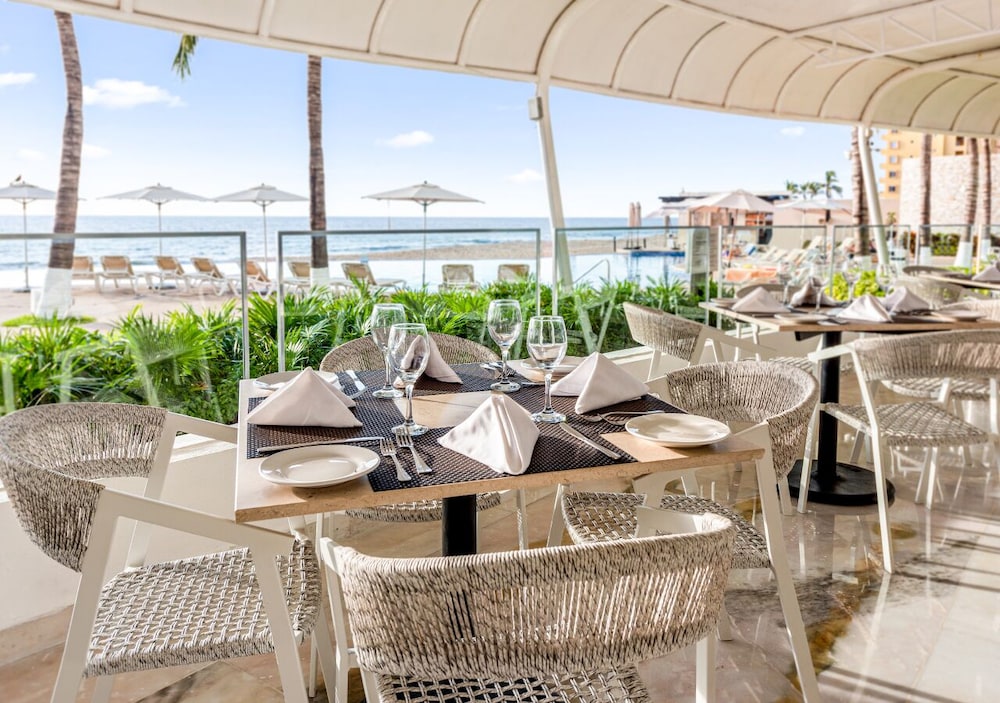 Park Royal Mazatlan managed by Accor