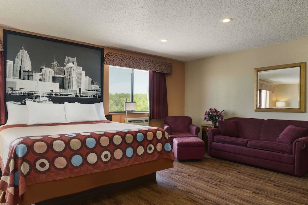 Super 8 by Wyndham Taylor Detroit Area - photo 7