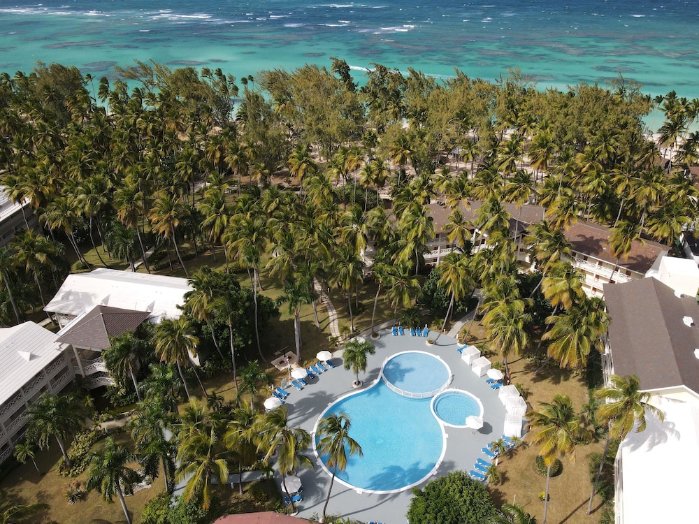 Vista Sol Punta Cana Beach Resort & Spa All Inclusive in Punta Cana, Dominican Republic