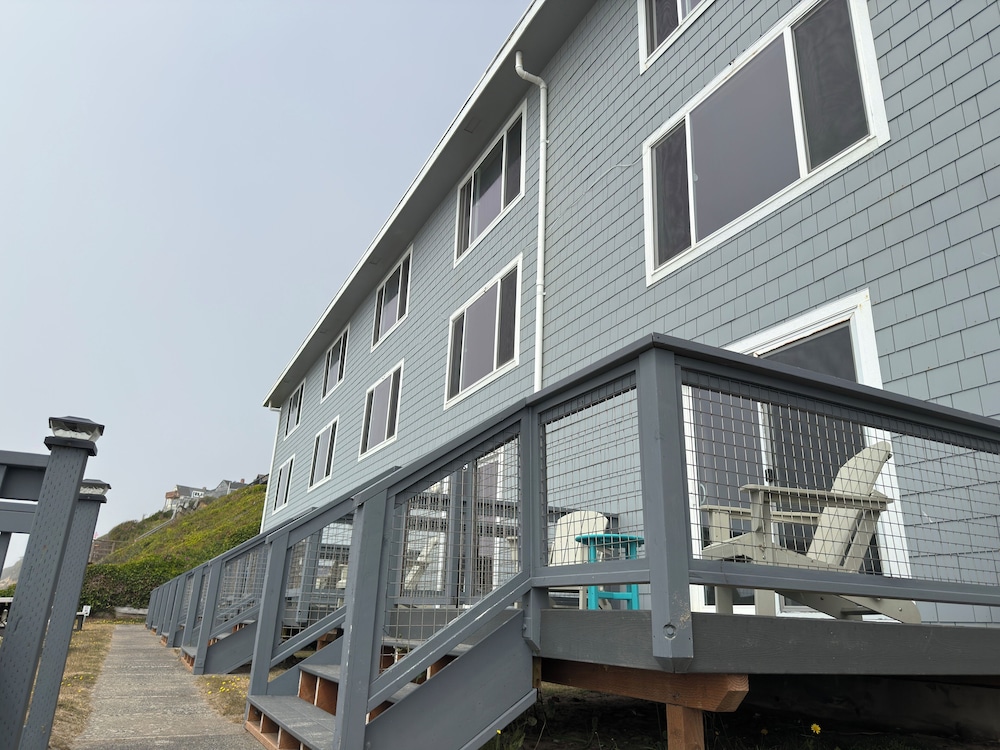 West Beach Suites - photo 84