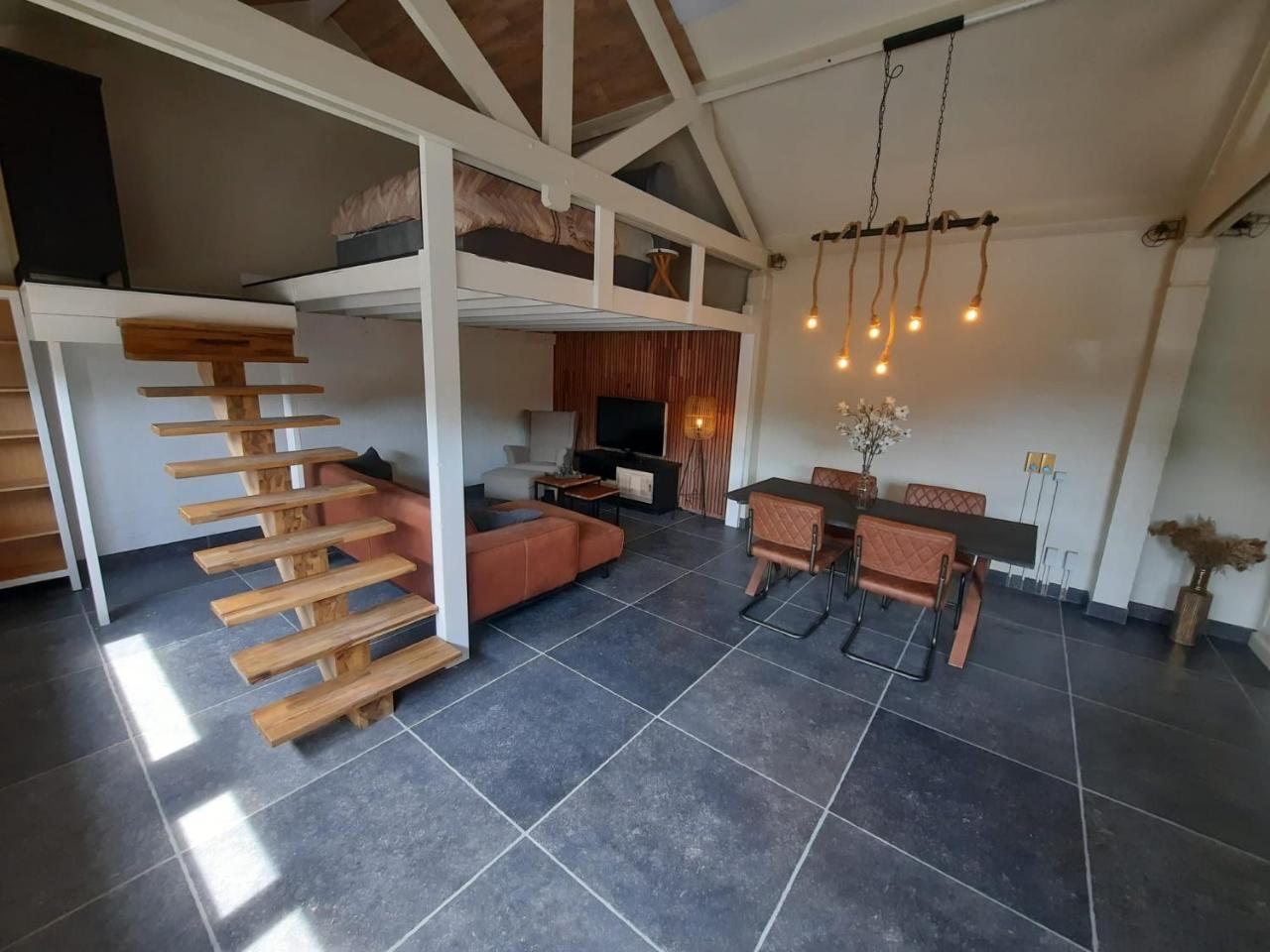 Guesthouse 66 — 4-Star Luxury Hotel in Lommel, Belgium