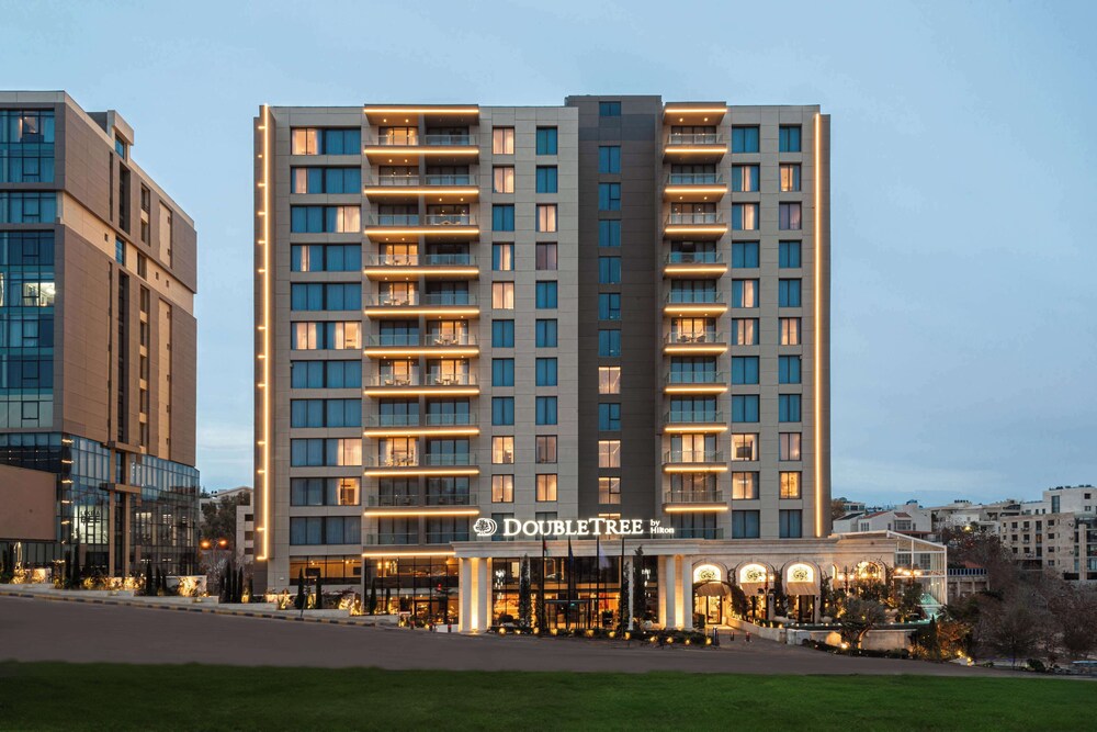 Doubletree By Hilton Amman Hotel & Residences in Amman, Jordan