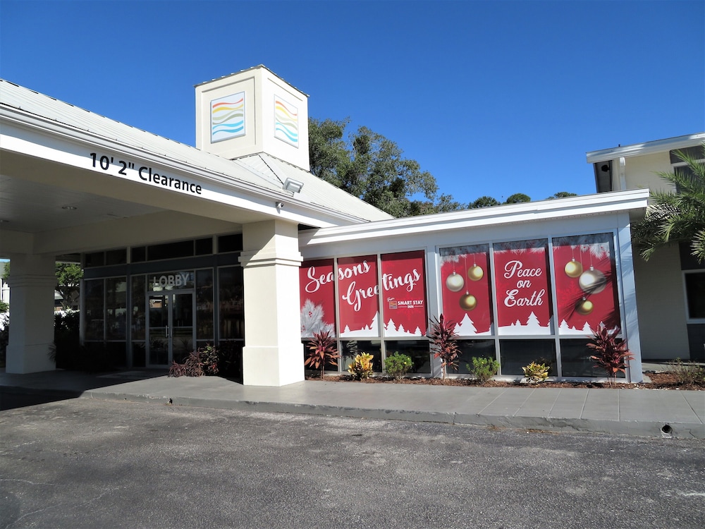 The Smart Stay Inn - photo 44