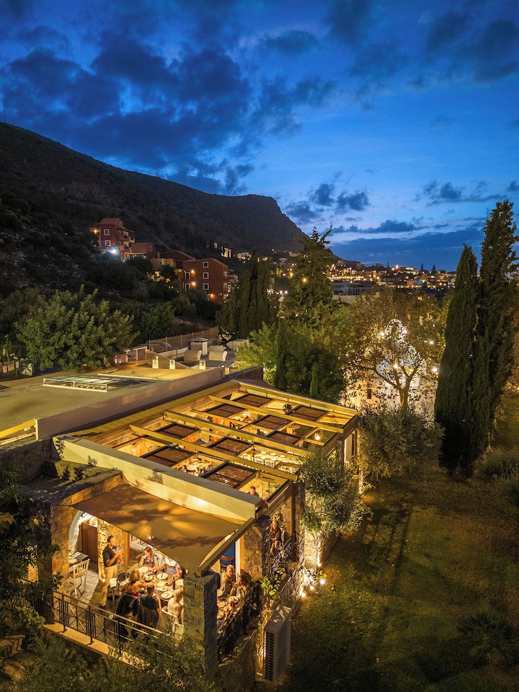 מזון ומשקאות