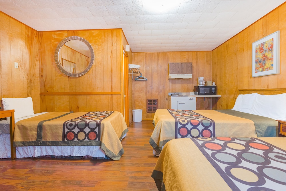 Parkside Motel by OYO Meadville Conneaut Lake - photo 6