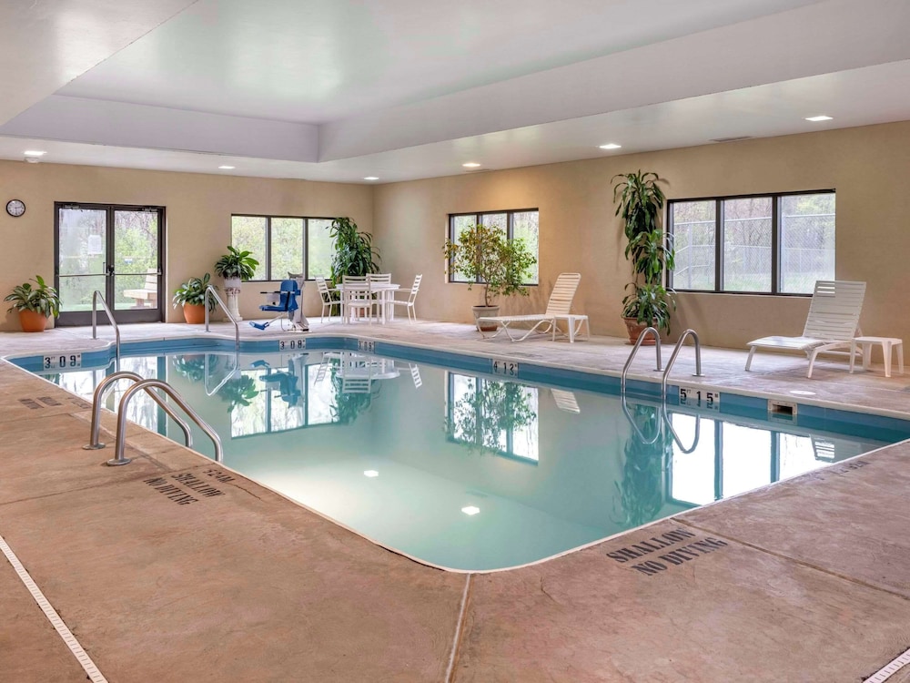 Comfort Inn Duncansville Altoona - photo 27
