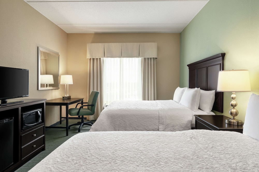 Hampton Inn & Suites Mount Joy Lancaster West - photo 7