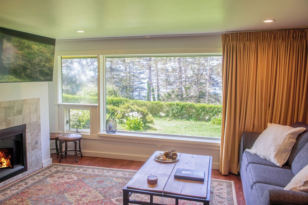 Inn at Buckhorn Cove - photo 7