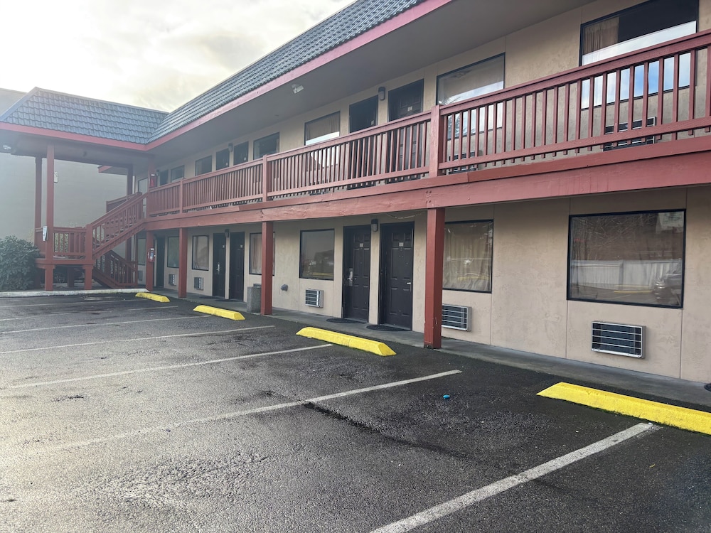 Jet Inn Motel - photo 23