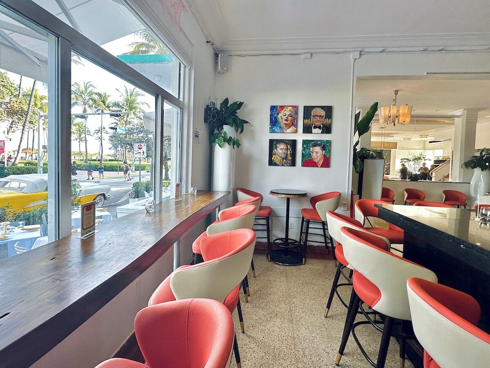 Avalon Hotel - photo 59