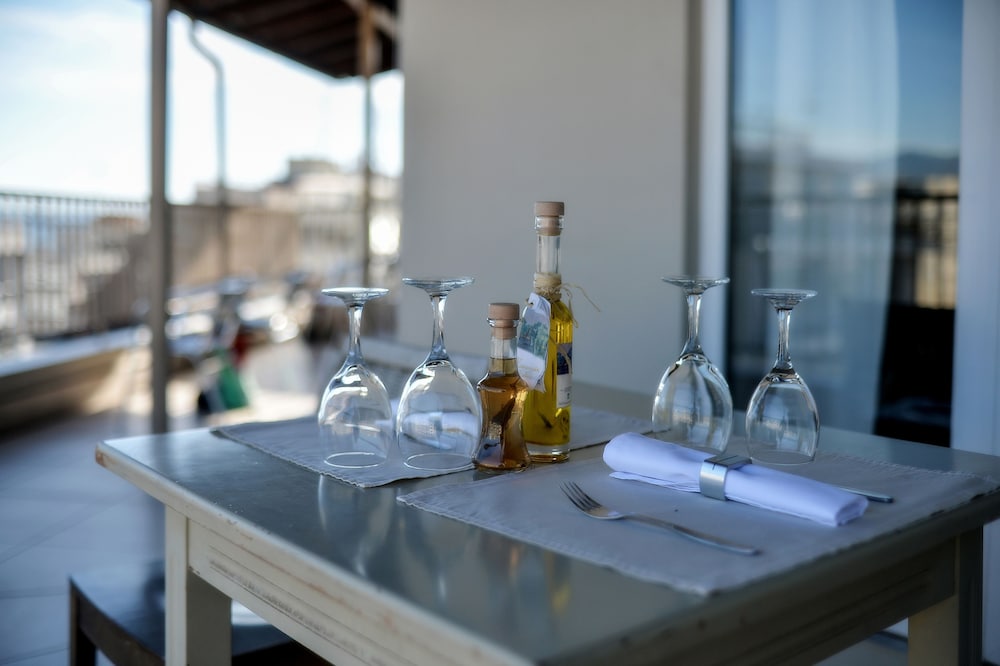 מזון ומשקאות