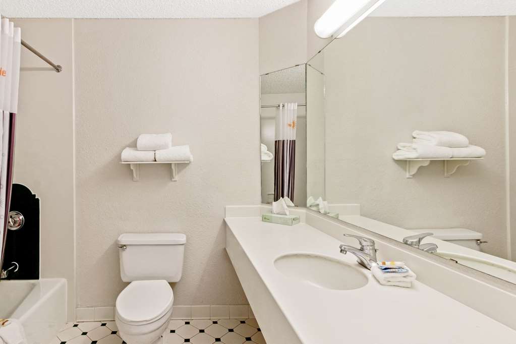La Quinta Inn by Wyndham Las Cruces Mesilla Valley - photo 9
