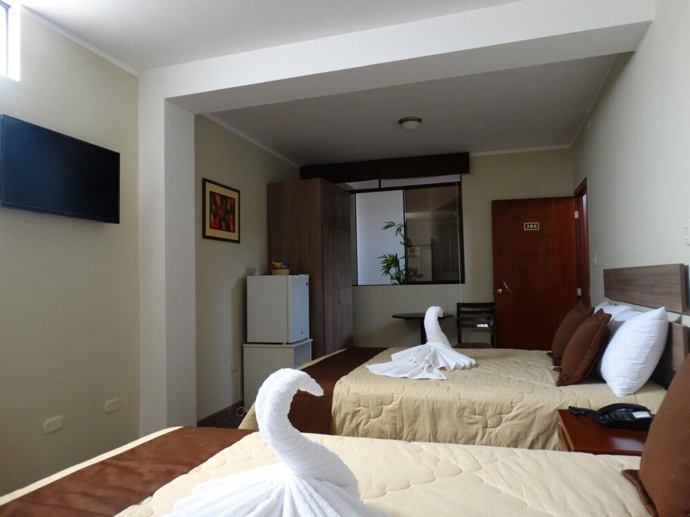 Hotel Plaza — Barranca — photo 3