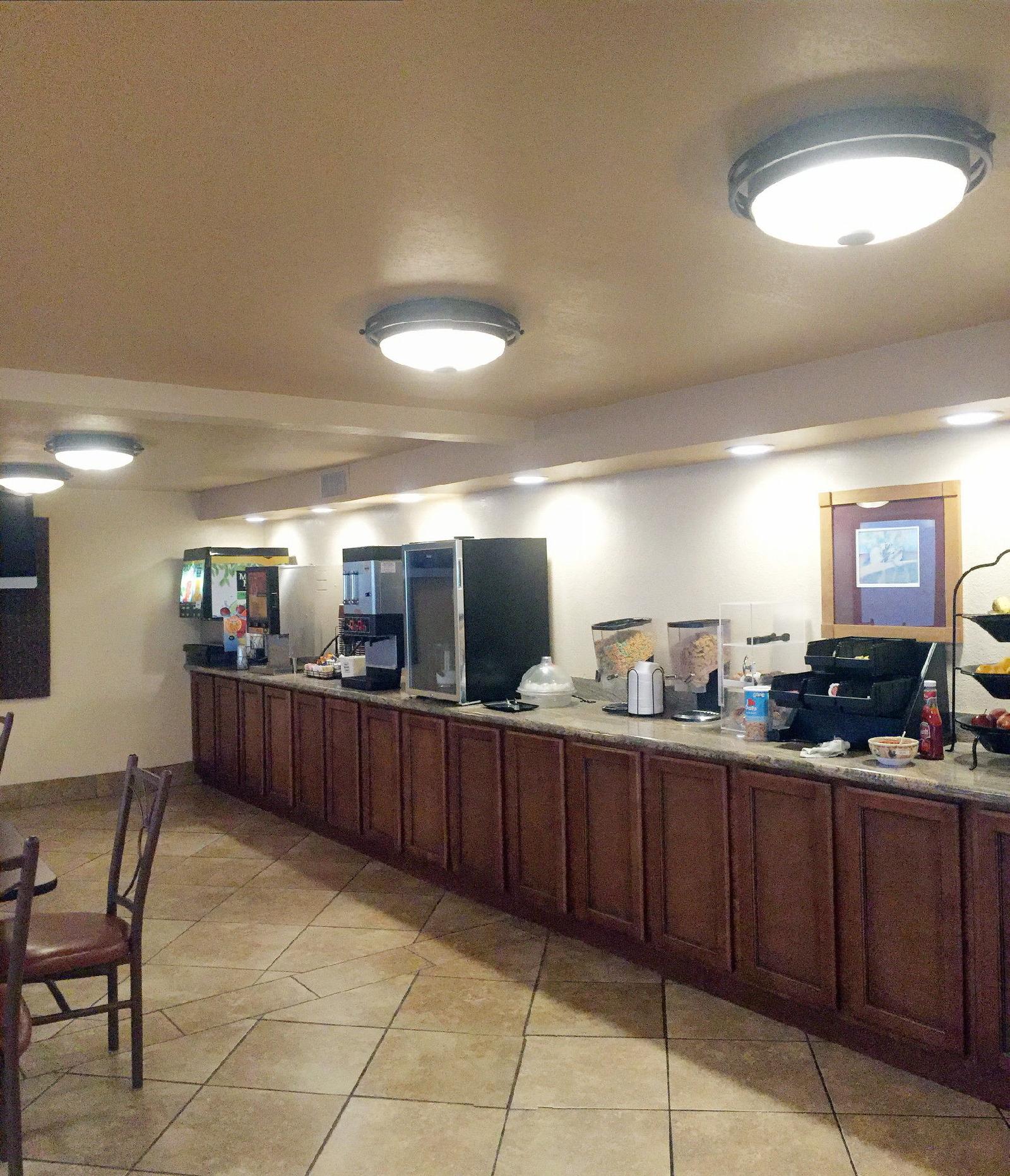 Ramada by Wyndham Mesa Downtown - photo 15