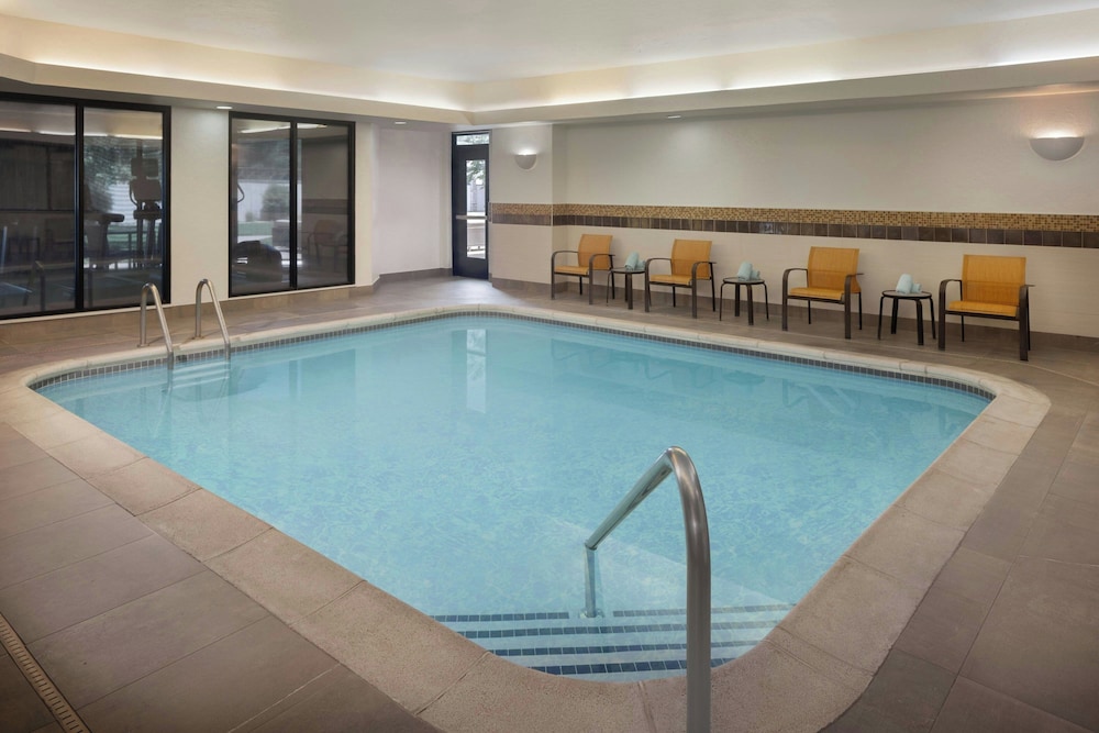 Courtyard by Marriott Springfield Airport - photo 31