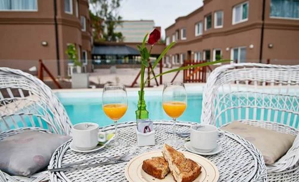 Pro Hotel in Pilar, Argentina