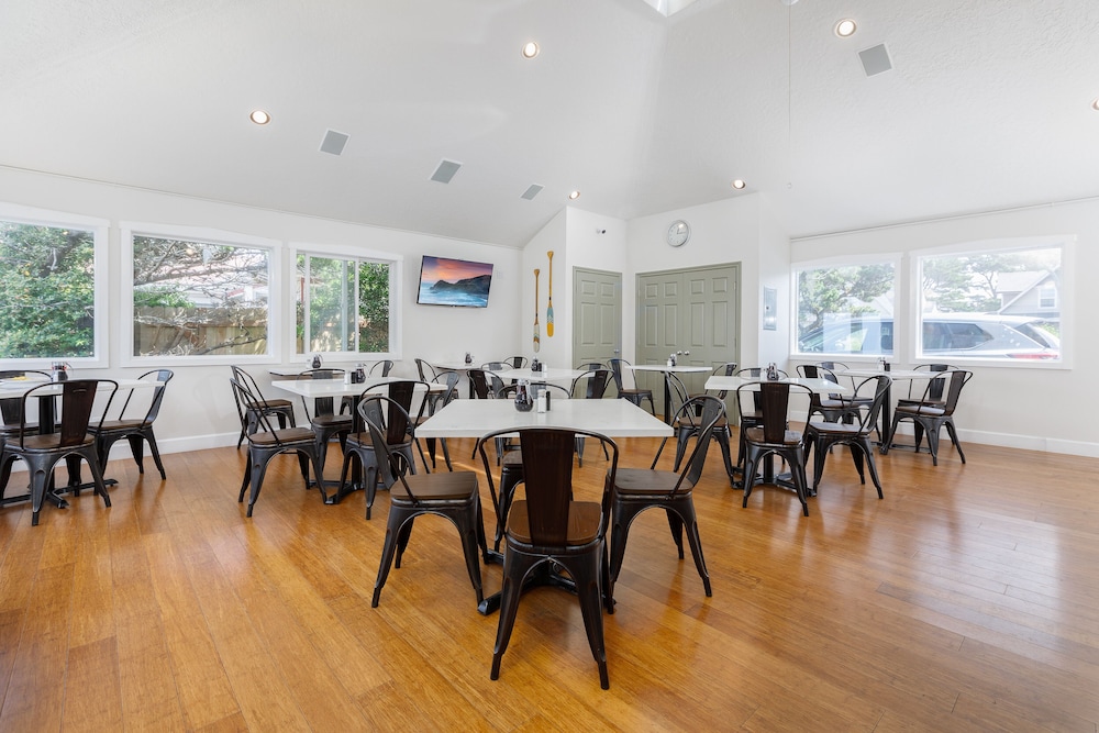 Surfland Hotel - photo 47