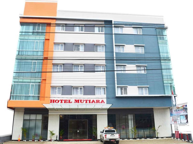 Hotel Mutiara Padang Sidimpuan Mitra RedDoorz — hotel in Padangsidempuan
