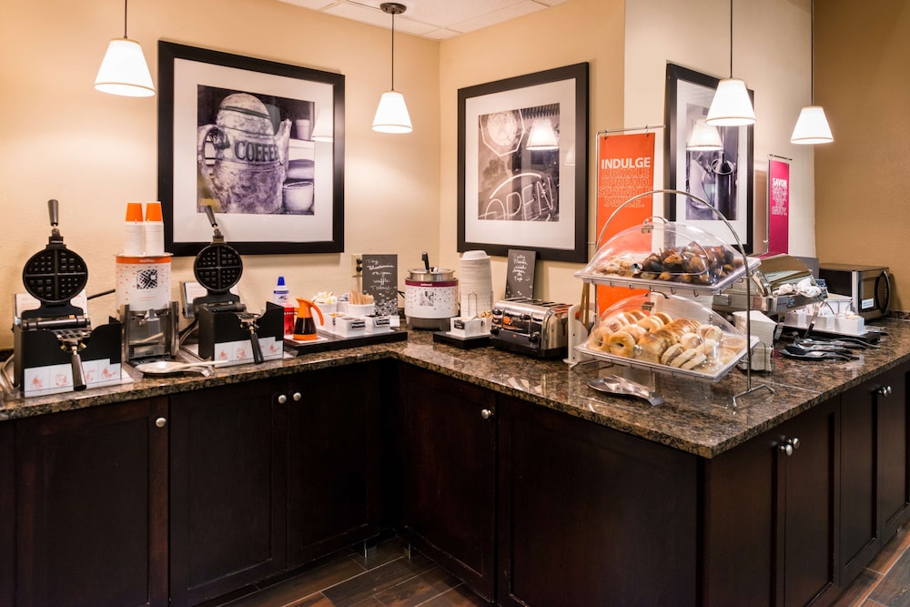 Hampton Inn & Suites Orlando East UCF Area - photo 44