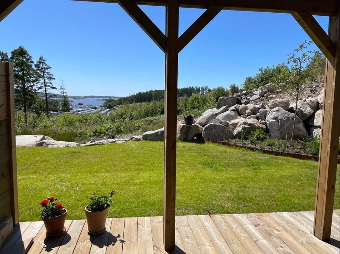 Ny lägenhet på markplan med havsutsikt — 4-Star Luxury Hotel in Stroemstad, Sweden