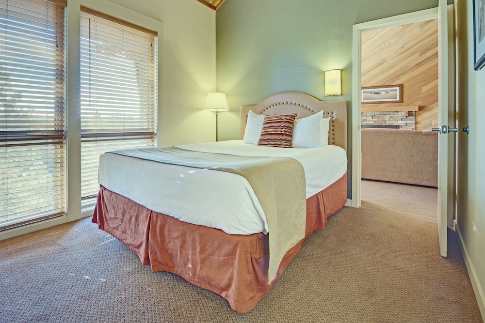 Seventh Mountain Resort - photo 7