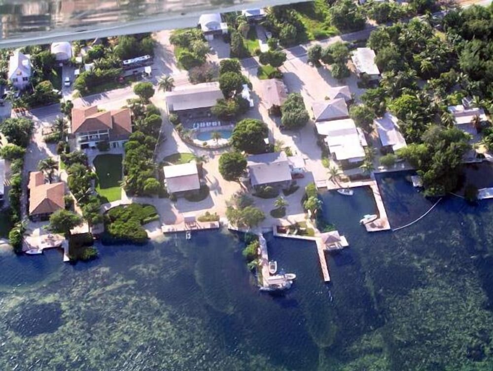 Parmer's Resort - photo 86