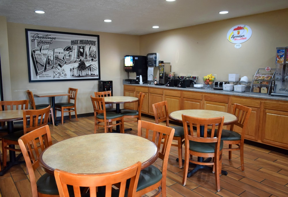 Super 8 by Wyndham Fort Chiswell Wytheville Area - photo 48