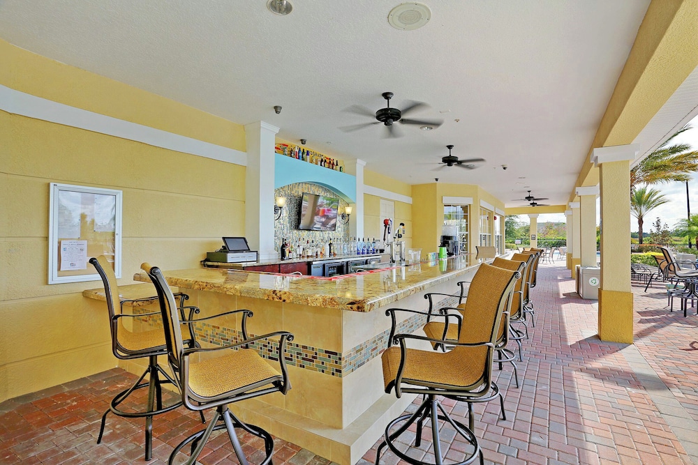 Epic Universe Beautiful Modern Condo Vista Cay Resort 2007 - photo 37