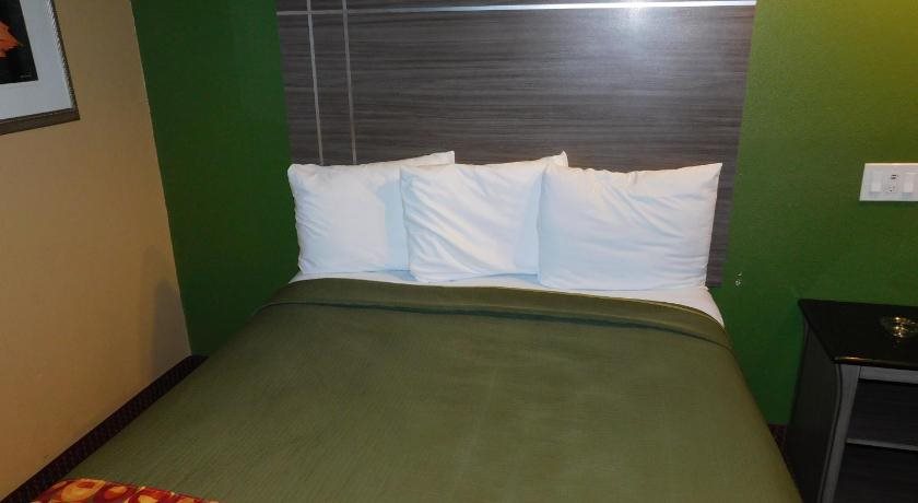 Regency Inn & Suites Beaumont in Beaumont, United States