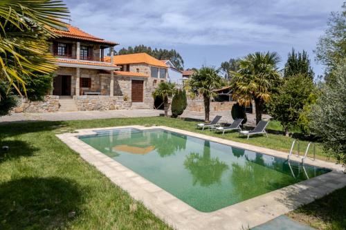 HostWise Country Villa w Pool Court & Views — 4-Star Luxury Hotel in Paredes, Portugal