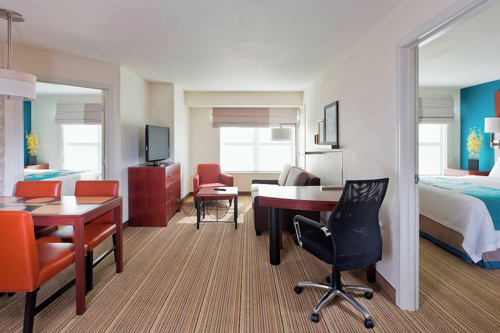 Residence Inn Bismarck North - photo 8