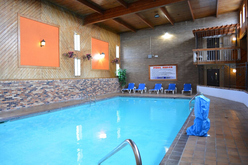 Travelodge Grand Forks - photo 25