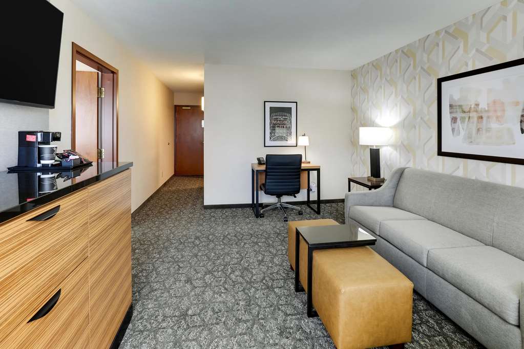 Drury Inn & Suites Birmingham Lakeshore Drive - photo 14