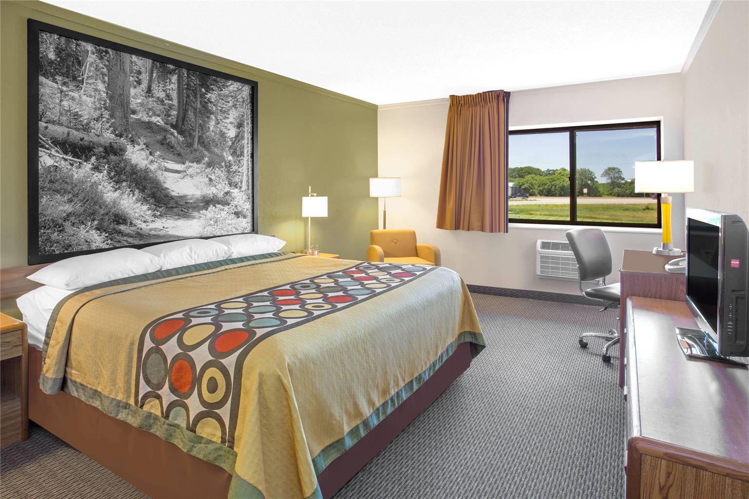 Super 8 by Wyndham Windsor Madison North - photo 7