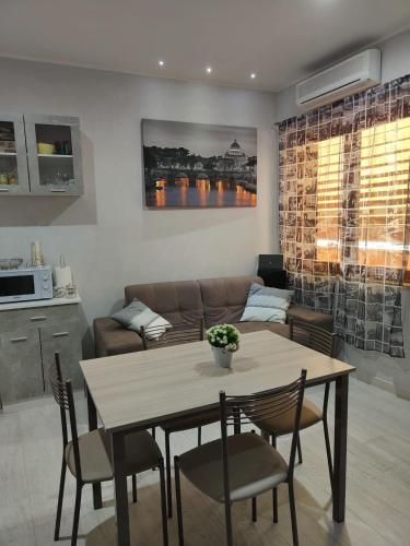 Roma Grey Suite — 4-Star Luxury Hotel in Rome, Italy